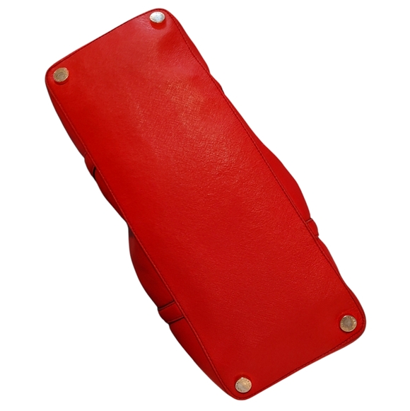 Michael Kors Vibrant Red Tote - Picture 6 of 10